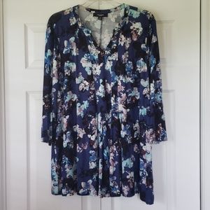 NWOT Flowered Blue dress blouse